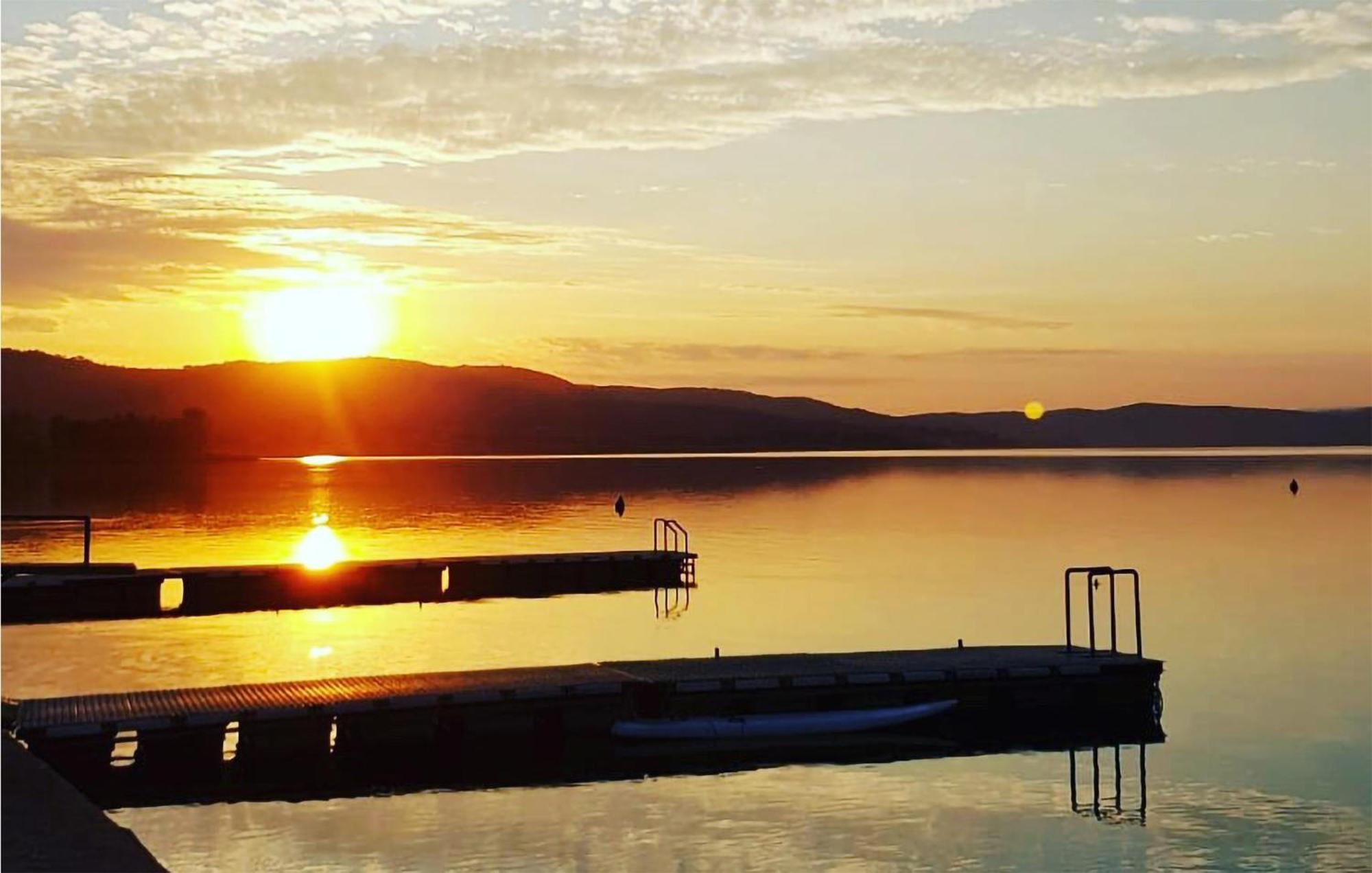 Gorgeous Stacaravan In Tuoro Sul Trasimeno Villa Exterior photo